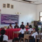 PKM Prodi Psikologi Kristen IAKN Kupang di SMP Negeri 1 Amanuban Tengah: Gali Potensi Diri Siswa untuk Tingkatkan Prestasi Belajar