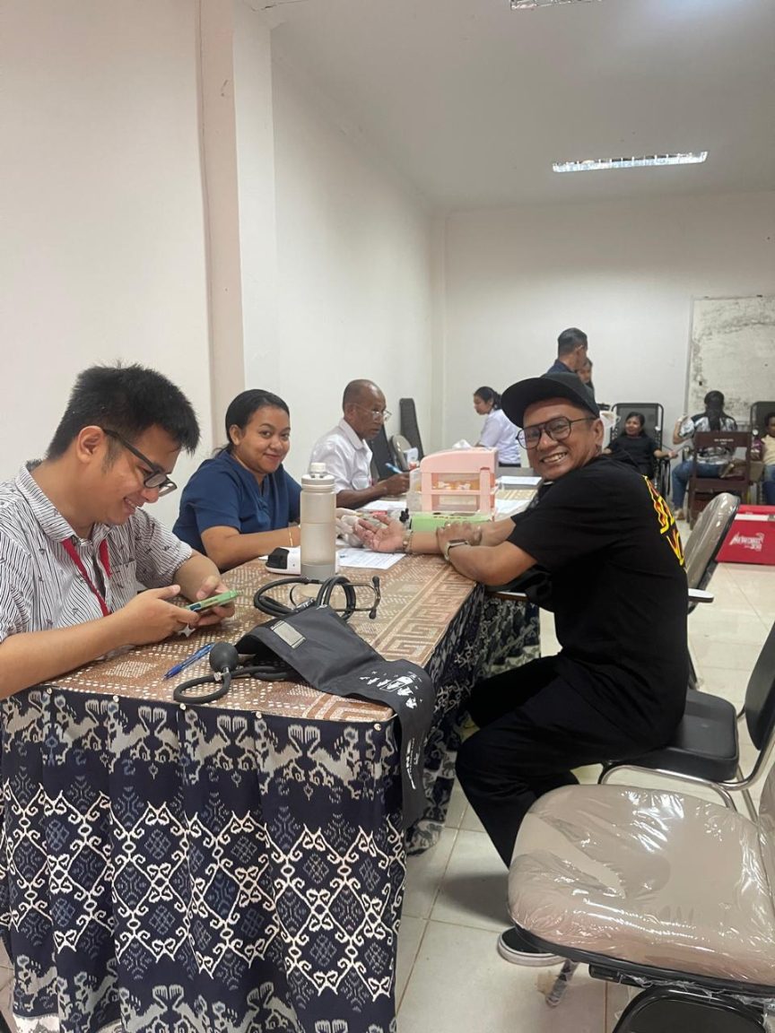 IAKN Kupang Gelar Layanan Kesehatan dan Donor Darah dalam Rangka Hari Amal Bhakti Kementerian Agama ke-80
