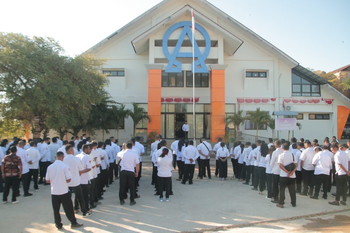 Apel dan Ibadah Pagi IAKN Kupang Tekankan Syukur, Kinerja, dan Implementasi Iman dalam Pelayanan