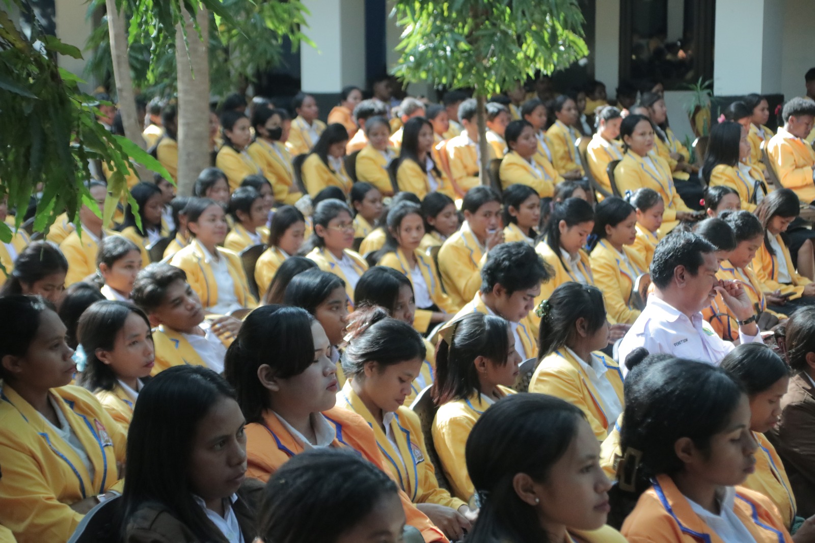 Mahasiswa IAKN Kupang Diutus ke Lima Kabupaten, Rektor: Jadilah Berkat di Lokasi KKN