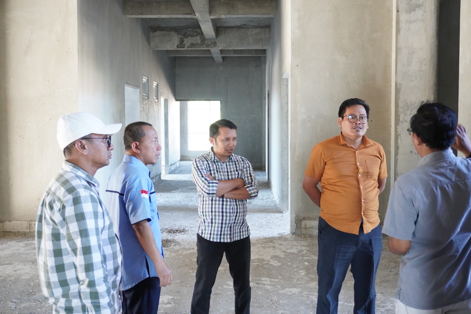 Itjen Kemenag Tinjau Pembangunan Gedung Layanan Akademik dan Perkuat Pengawasan Internal IAKN Kupang