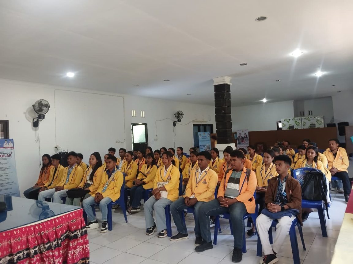 IAKN Kupang Serahkan 44 Mahasiswa KKN di Kecamatan Oebobo, Siap Berkontribusi bagi Masyarakat Kota Kupang