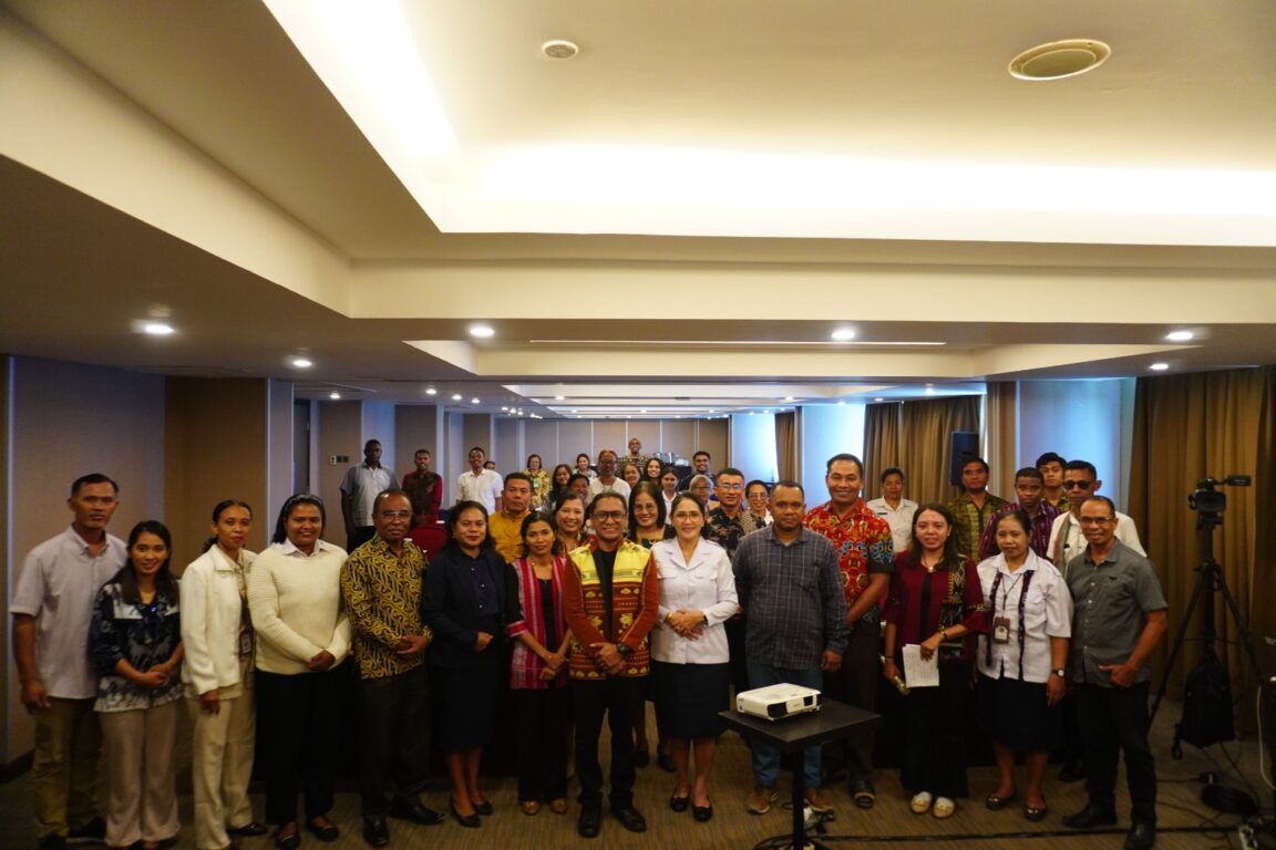 FKIPK IAKN Kupang Bekali 40 Kepala Sekolah Kelola Sekolah Bermutu Berlandaskan Spiritualitas