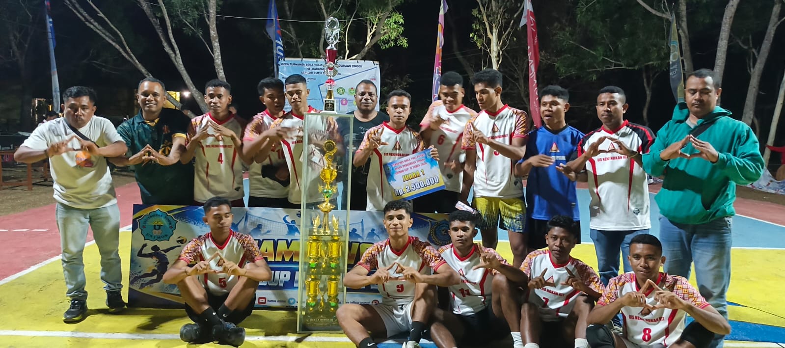 IAKN KUPANG CETAK SEJARAH, PERTAHANKAN GELAR JUARA BERTAHAN DUA KALI BERUNTUN DI TURNAMEN VOLI ANTAR PERGURUAN TINGGI SE-NTT 2025 UNIMOR CUP II