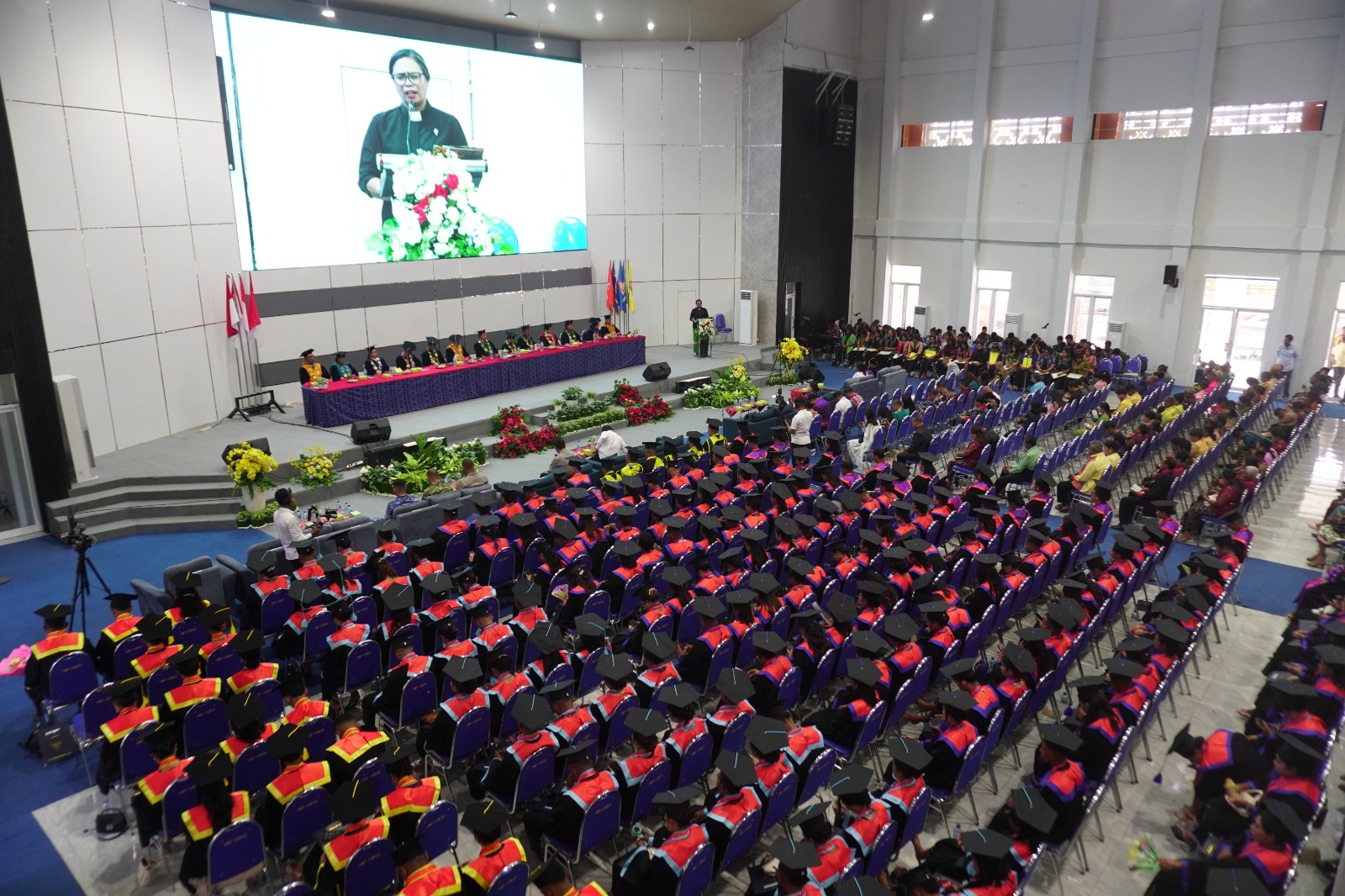 IAKN Kupang Wisuda 349 Lulusan, Rektor Tegaskan Ijazah Membawa Tanggung Jawab Berkarya